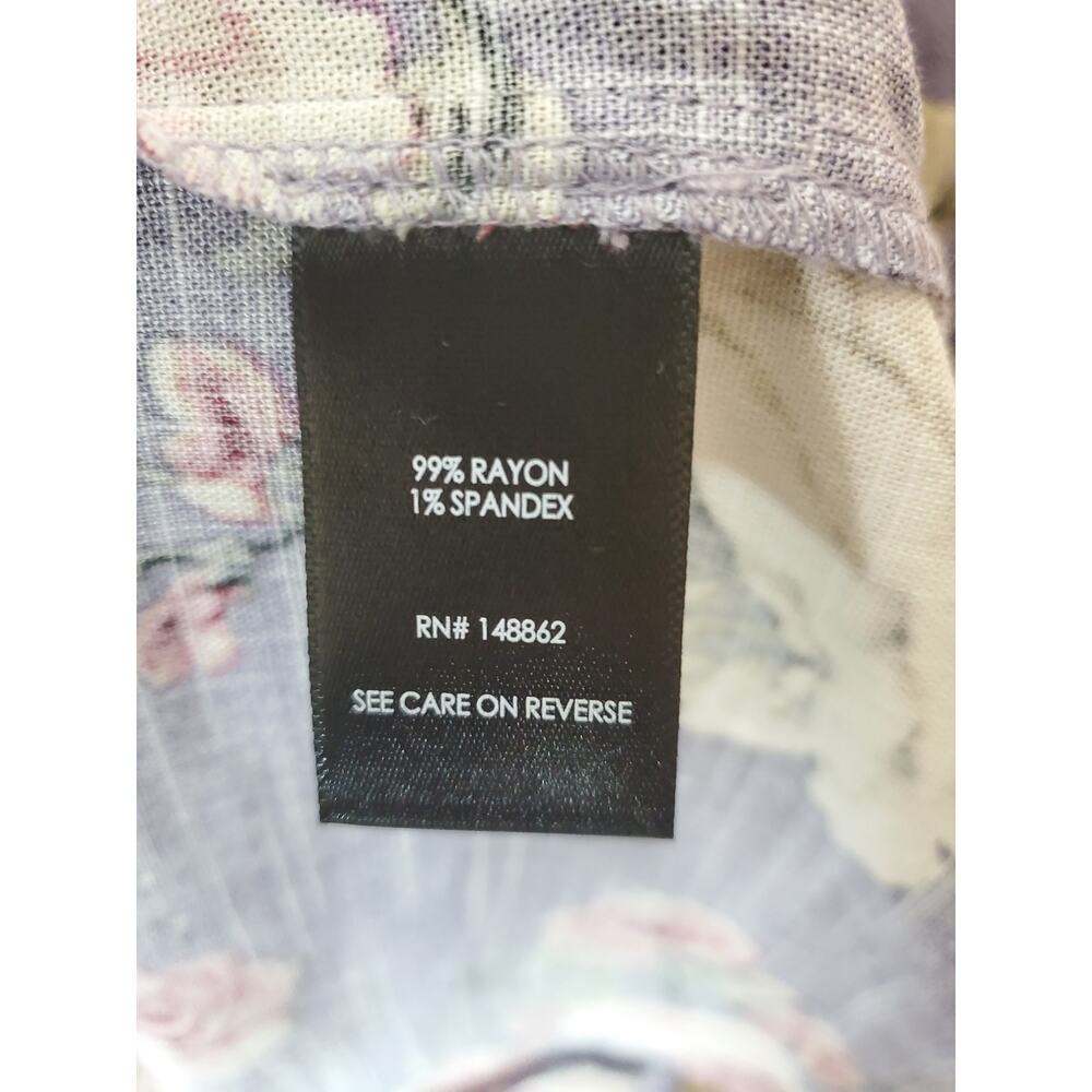 Torrid Fit And Flare Rayon Slub Button-Front Top, Romantic Roses, NWT, 3X - Picture 7 of 7